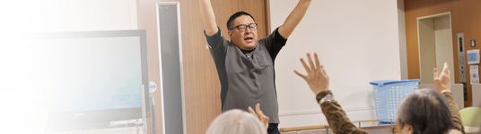 活動中の多目的室