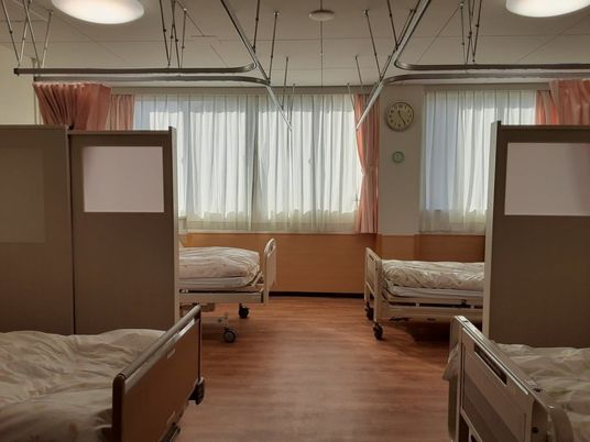 明るい多床室  