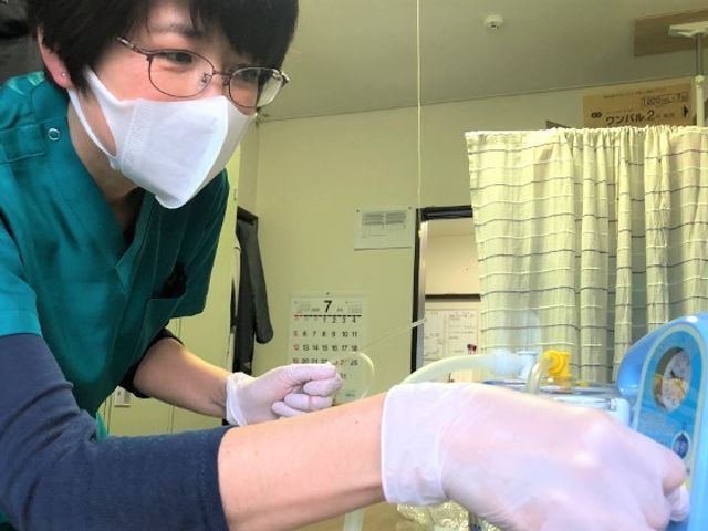 スタッフが作業する居室 居室 やりがいのある作業ができる居室です。スタッフのサポートをしながら働く安心感があります。
