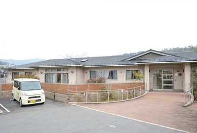 穏やかな外観の施設