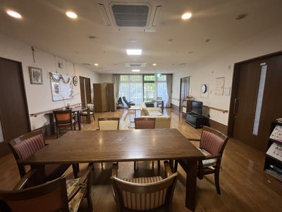 自然光が入るリビング