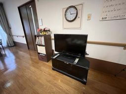 落ち着いた空間の廊下