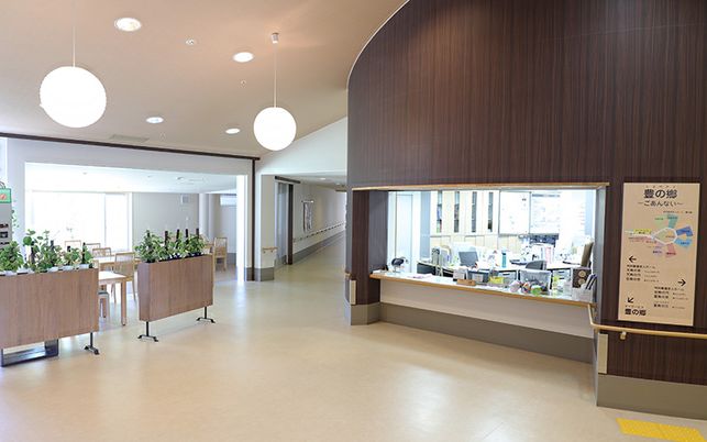 受付近くのラウンジ