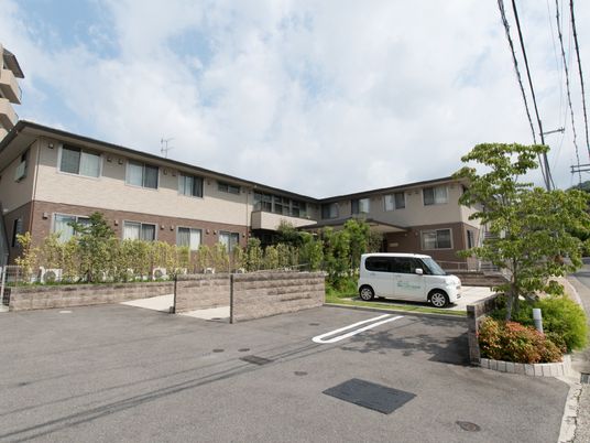 清潔感ある施設の外観