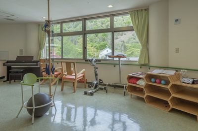 明るい機能訓練室