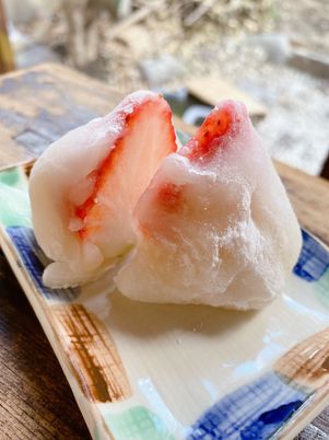 いちごの和菓子