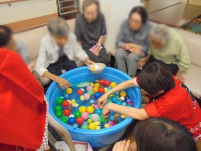 楽しいボールすくいイベント