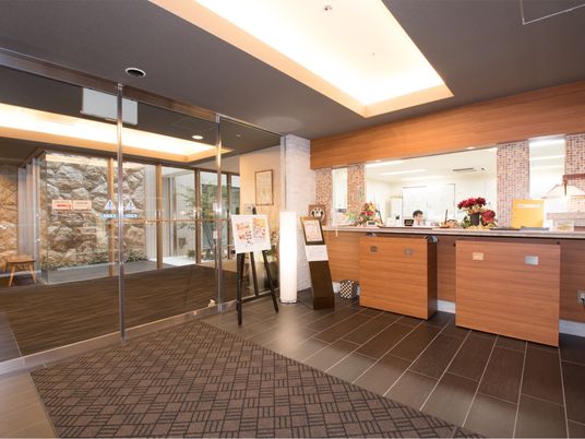 受付と待合スペースの一角