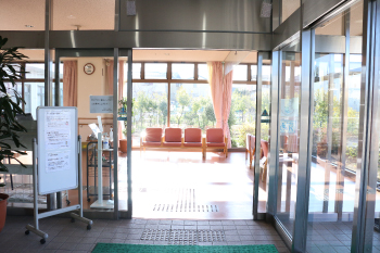 介護老人保健施設 岸和田徳洲苑の外観