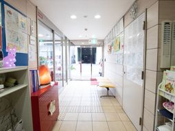 入り口付近の情報掲示スペース