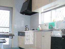 清潔なキッチン施設