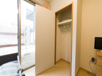 広々とした明るい居室