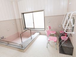 清潔な浴室のイメージ