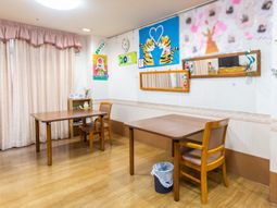 明るい多目的空間