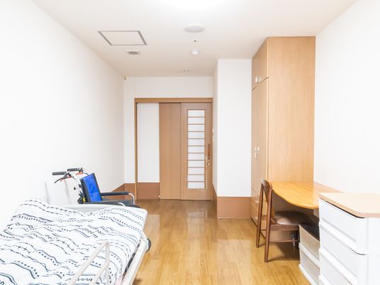 シンプルな個室の居室