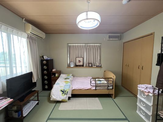 落ち着いた洋室