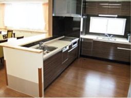 明るいキッチンスペース