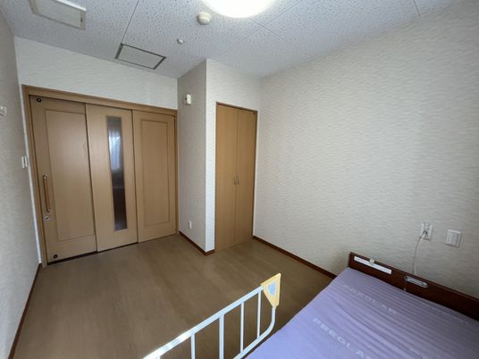 清潔感溢れる居室