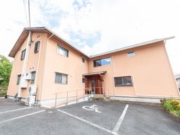暖かみのある建物外観