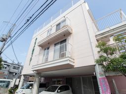 清潔感のある建物外観