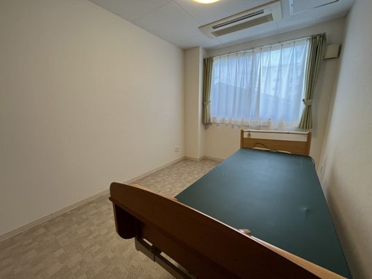 シンプルな個室