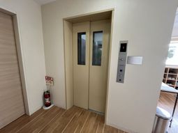 快適な移動のエレベーター