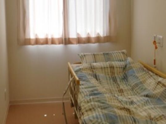 シンプルな居室の様子