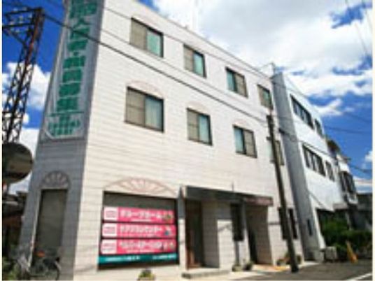清潔感ある建物の外観