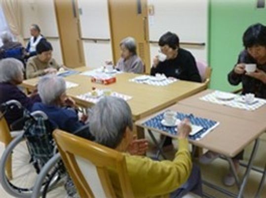 利用者が集う食堂