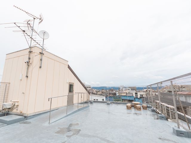 施設の屋上空間