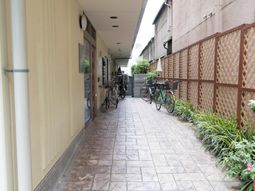 きれいな廊下の風景