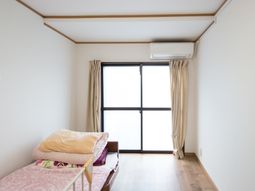 清潔な居室の一角