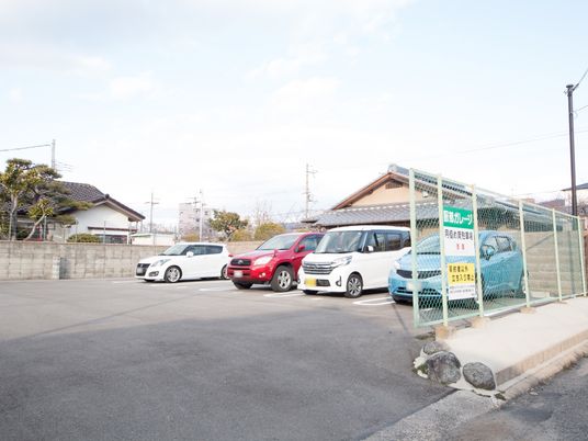  駐車場の風景  