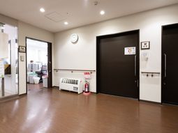 明るい廊下の様子