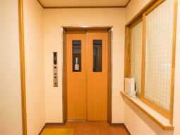 エレベーターホールの空間