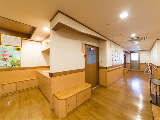 温かみのある廊下