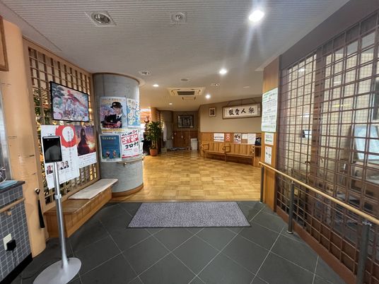広々としたエントランス