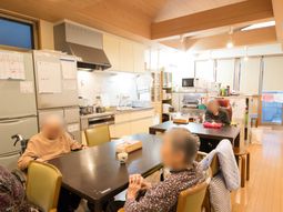 施設のダイニングキッチン