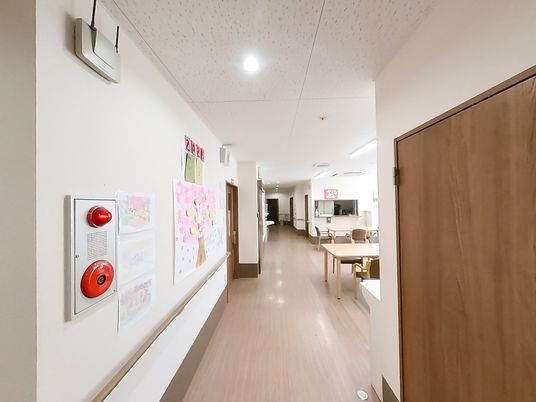 明るい廊下