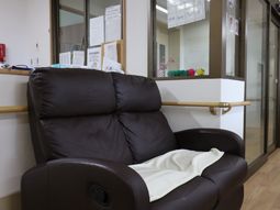 快適な休憩用ソファ