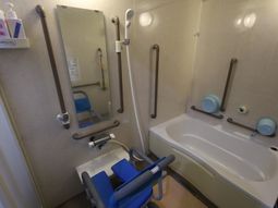 バリアフリー浴室設備