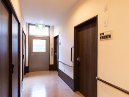 清潔な廊下の一角