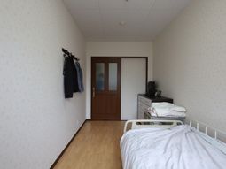 居室の明るい空間