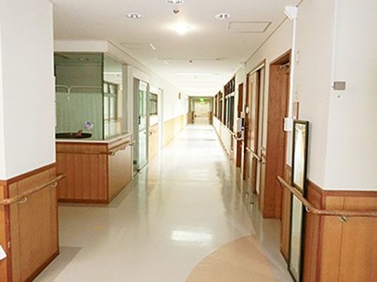 明るい廊下  