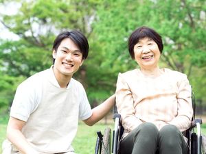 スタッフと利用者のふれあい