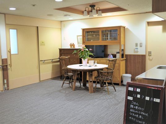 共用スペースの角部屋
