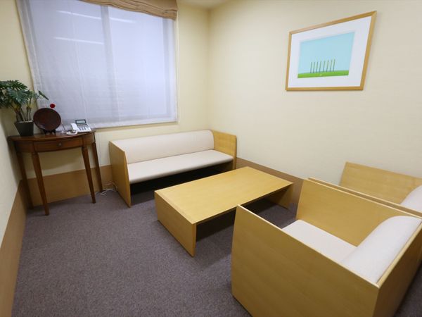 清潔な部屋のインテリア