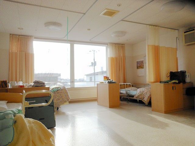 明るい居室  