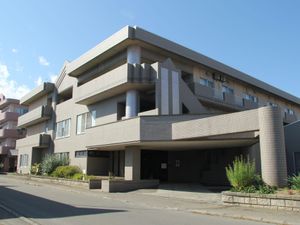 外観の建物正面  