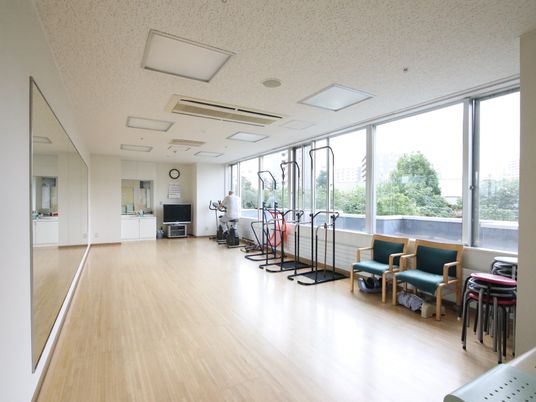 広々とした機能訓練室